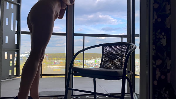 Lonely black haired babe masturbates in her kitchen