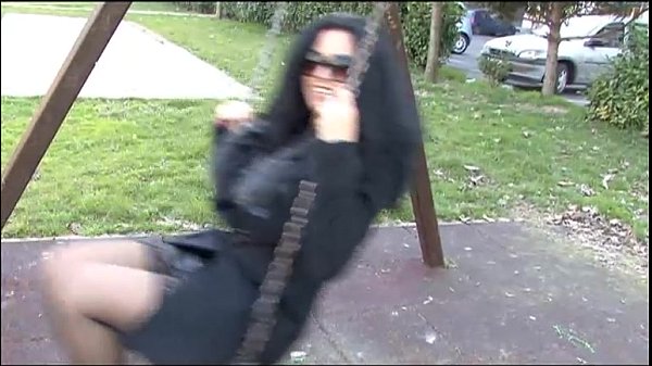 Download Video - Brunette blowjob me in pov