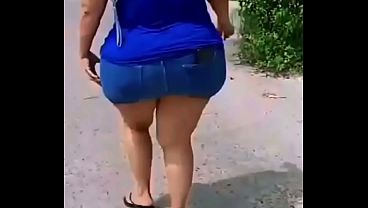 Recording my mature woman's ass