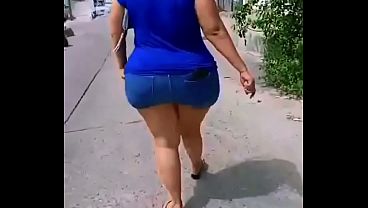 Recording my mature woman's ass