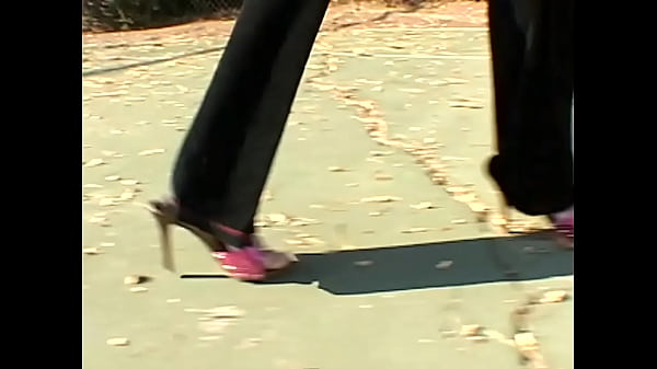 Wow Jessica Jammer Has Her Ass Jammed Full Of Thick Black Dick