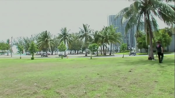 Gigi Sweet Is Here With An Ass Delivery SQF