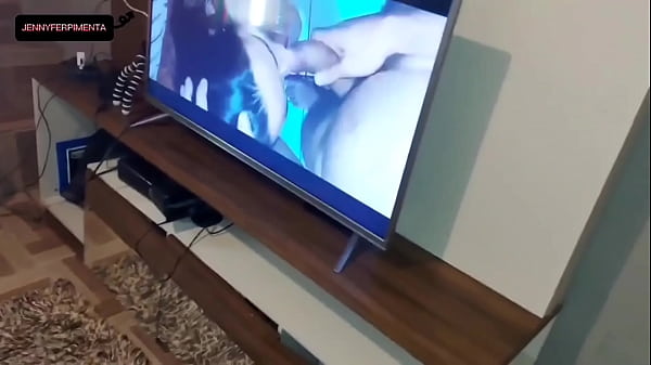 Я безумно похотливо мастурбирую смотря мое видео с одаренным черным едоком мой муж поймал меня и наказал большим аналом