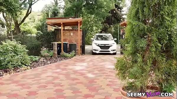 Download Video - Stepmom fucks her and her friend - Gina Gerson and Kayla Green