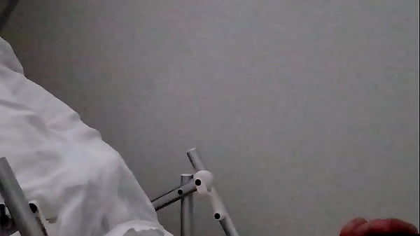 Minet Chaud Au Milieu Du Service