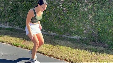 Jade Greene Gets PT & Cock For Running Injury