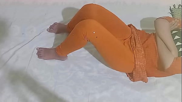 THE STUDENT SAID SHE CAN DO ANYTHING TO PASS EXAMS, SO THE BIG COCK TEACHER MAKES SQUIRT AND MOAN