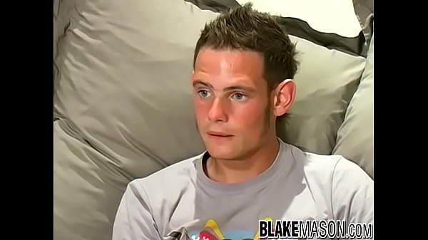 Handsome UK jock Jason uses both hands for his ...