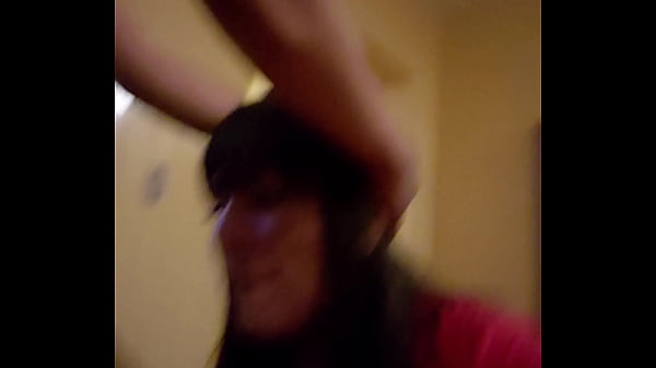 Download Video - Travesti con el mec&aacute;nico hetero