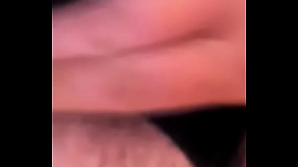thumb bitch
