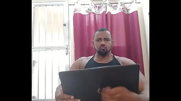 Download Video - Gozando com o laptop