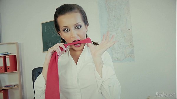 Teach Me How To Take It In The Ass !