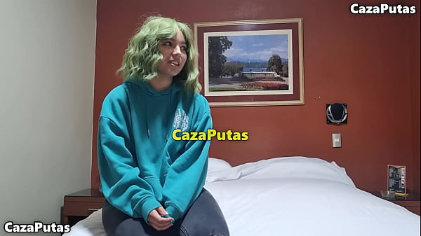 Culona de 19 a&ntilde;os se deja embarazar en un casti...