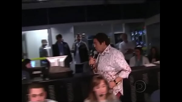 Véio putasso fodendo o sistema