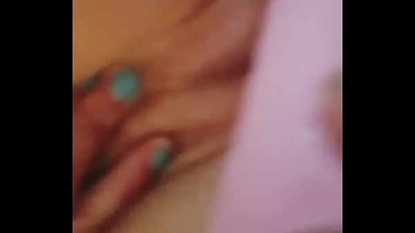 FUCKING MY GIRL TIGHT PUSSY AS SHE COMS ON MY COCK