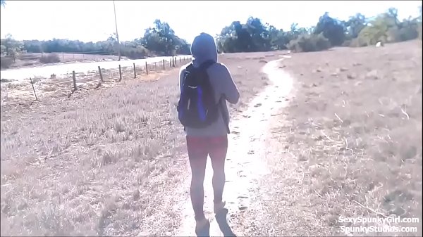 Sucking a Big Cock & Getting a Facial in a Public Park