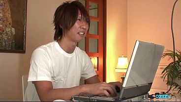 Joseline Bargins With Her Stepdaddy