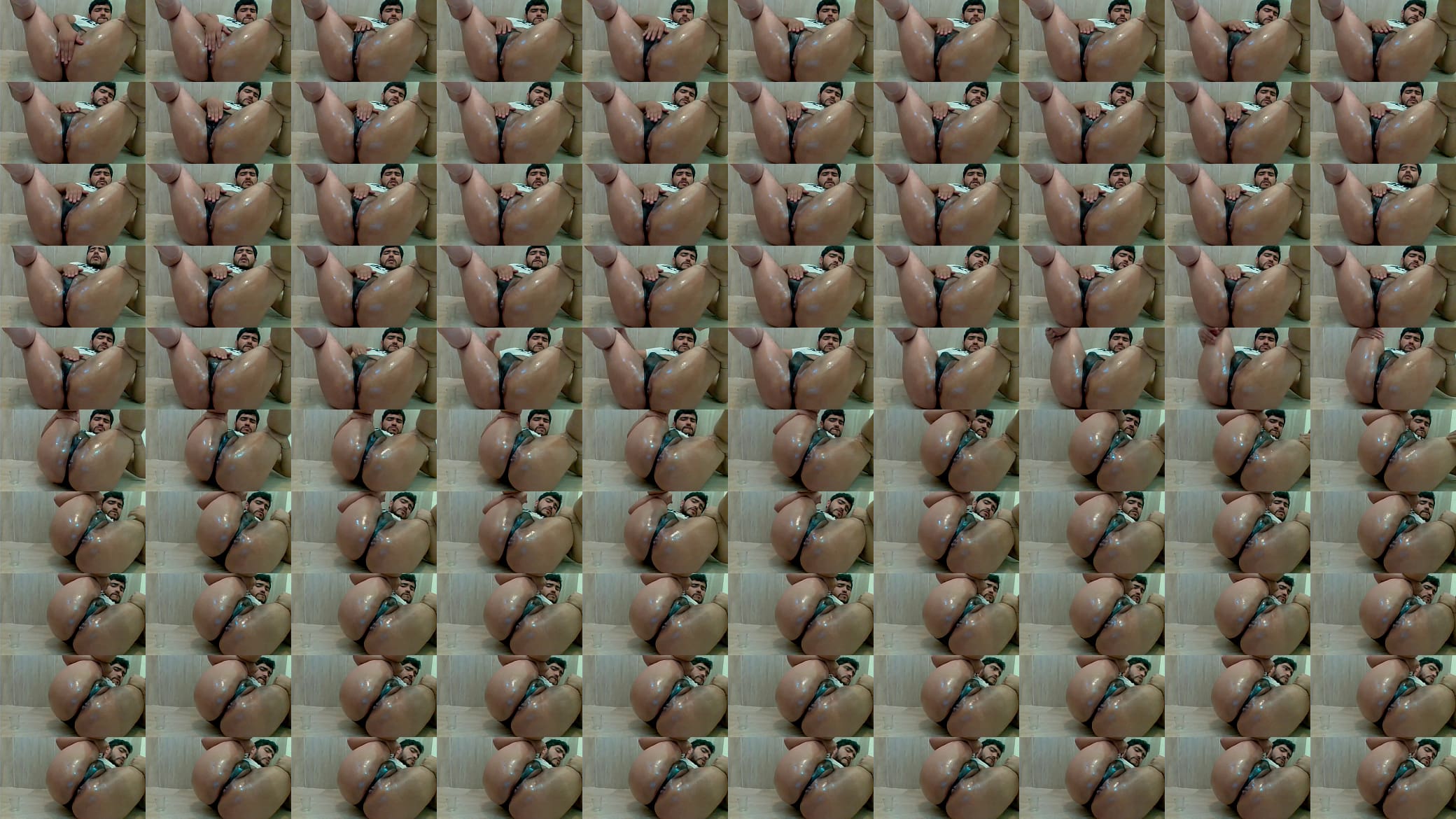 Masturb&aacute;ndome los huevos 预览图
