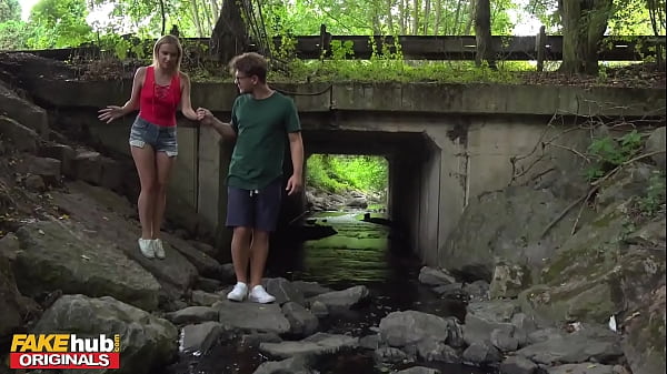 Friendzoned College Guy Finally Bangs His Dream Girl And Covers Her Face