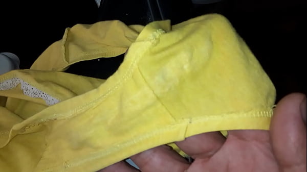 Download Video - Smelling sister in law's panties