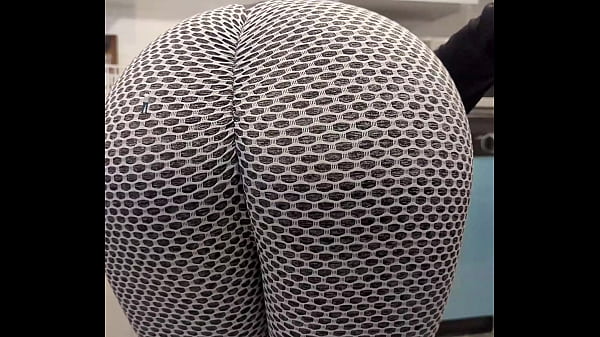 sexy giantess boob crush