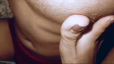「フィリピン人が彼氏に膣にペニスをこすりつけられ、クリトリスを指で刺激され、吸うおもちゃを使われると喘ぎ声をあげる」