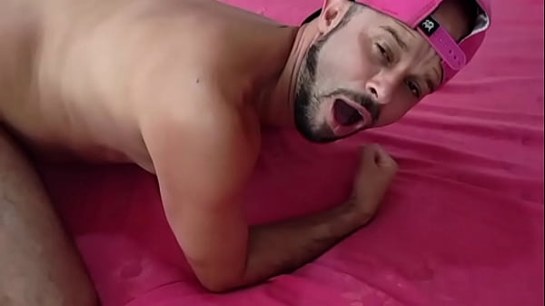 Depois do jog&atilde;o de futebol comi o goleiro do ti...