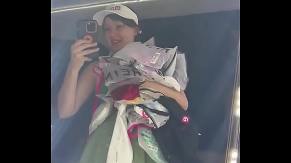 Drew gifted me my WHOLE wishlist  thank you babe!! And I can’t forget about ePlayStreamers for giving me a ...