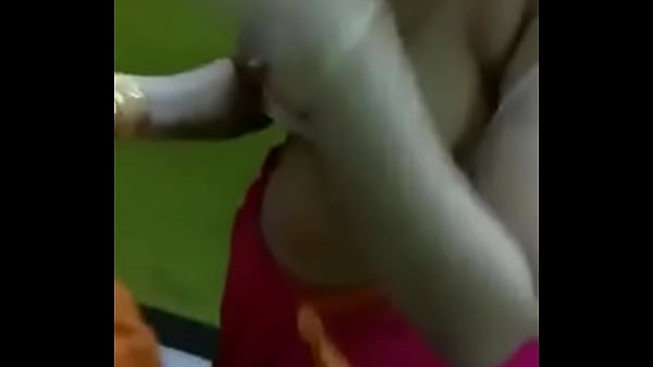 Bhabhi ki boobs