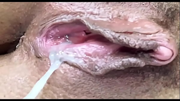 Muita porra escorrendo - colet&acirc;nia de gozadas