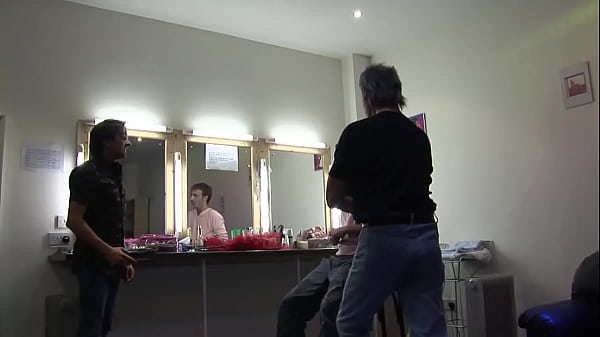 Kat Lee And Kit Lee Wear Latex For This Kinky Fpursome Fuck