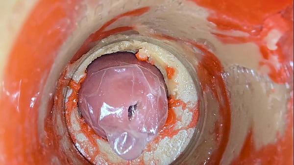 Download Video - The camera 4k inside the deep pussy records a huge ejaculation with a stuck condom