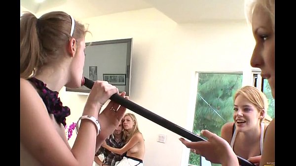 Males satisfy their sexy gfs