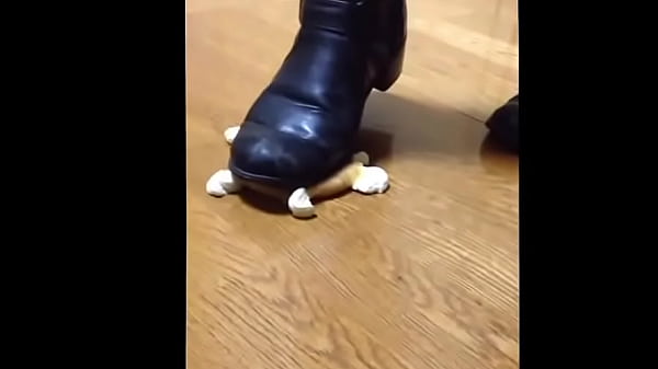 【fetish】Cream puff food crush Boots.