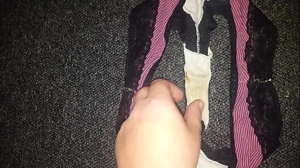 Download Video - My wifes dirty panties ready to be sold