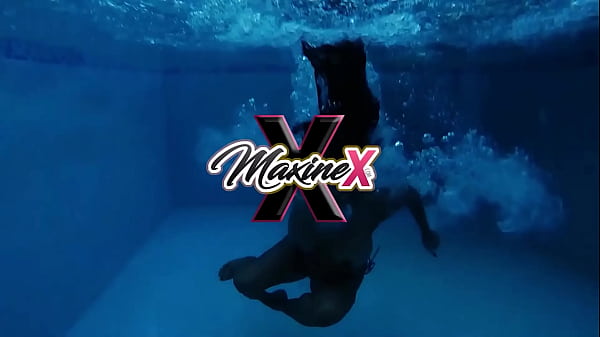 It's Orabella's Turn! Jezebel, Maxine, Yumi & Orabella Please Her!