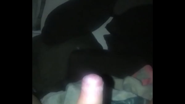 Any girls wanna play ;)