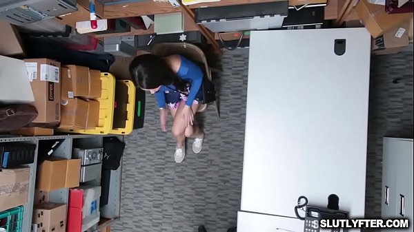 Precious Taylor May stuffing her pussy with a huge cock