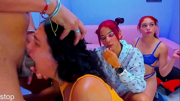 OMG!! latin whores sucking dick