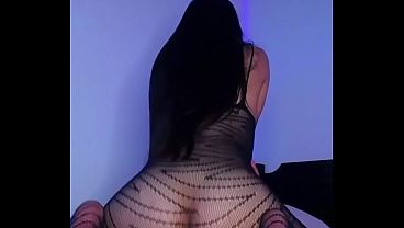 gordita morena se deja follar sin condon