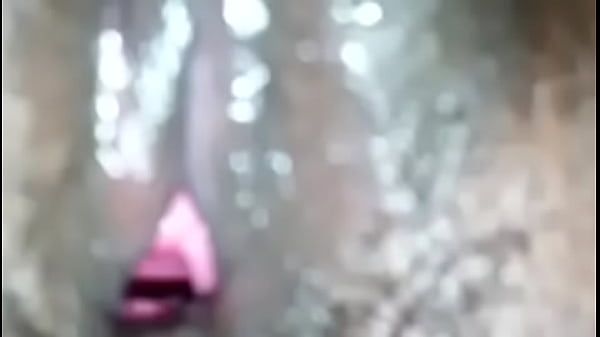 Makes thotties pussy cum hard as she shakes and wines (part 2)