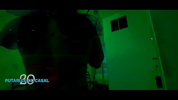 Carnival had sex with Aninha after the very tasty samba. It was not today that this slutty and naughty and short delicious blonde was giving the biggest goof.