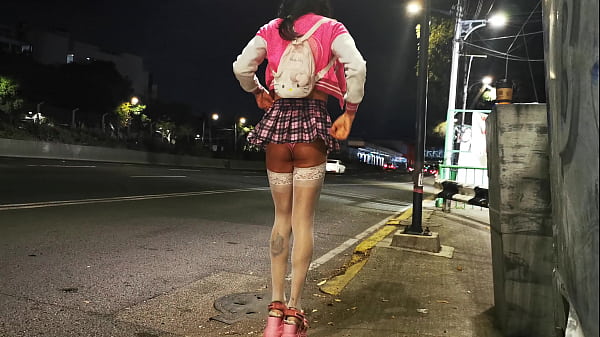 Alley girls, don't tell my step mother!