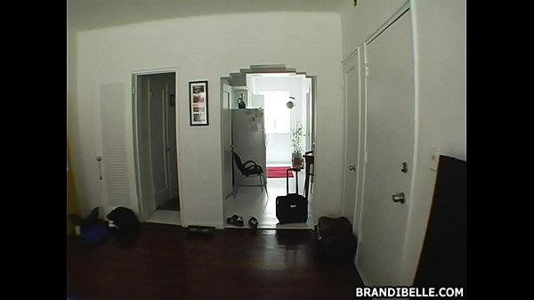 thumb brandi belle