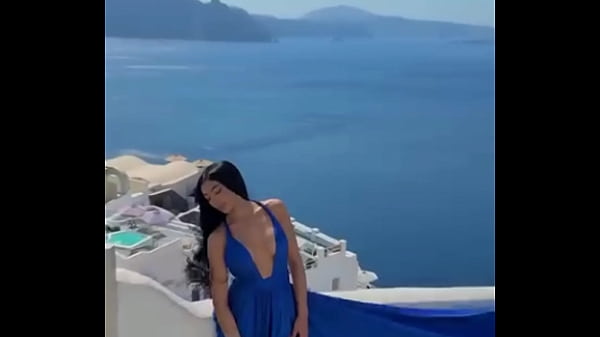 Glamour Latina model FUCK photographer after photoshoot in Greece