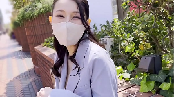 MOON FORCE - パート1【上品な顔してド淫乱な美巨乳歯科衛生士に3連続射精】奥さんより気持ちよくしてあげたい…大好きな彼の為ならなんでもしちゃういいなりお姉さん/形○ハリ○大きさ○三拍子そろった極上おっぱいをブルンブルン揺らして中出しSEX！/お風呂で密着ご奉仕→立ちハメ追い中出し！/電マで高まった子宮をチ●ポで突かれて連続潮吹きアクメ！【しろうとハメ撮り＃みずね＃26歳＃歯科衛生士】