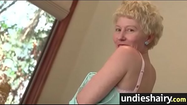 Hairy soccer mom needs a facial 25