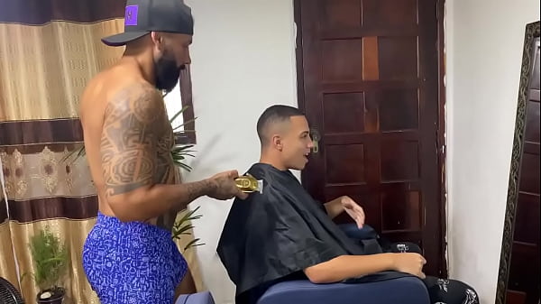 Download Video - Experimentando o Pau do Barbeiro