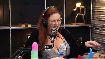 Online lecture about the liberal lifestyle, open relationships, swinging, and non-monogamy with Camila Voluptas.