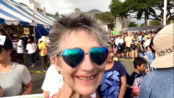 A treat if you take a selfie with me at the Punahou Carnival today or tomorrowThis short clip is from 2017. I love the ...